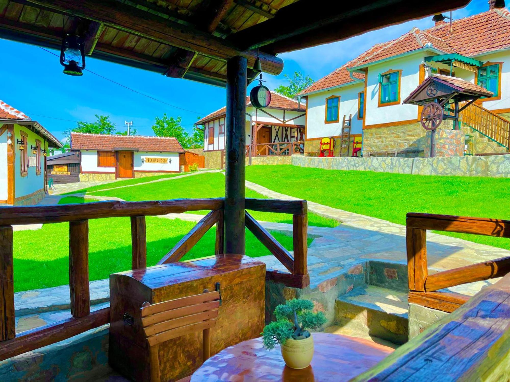 Etno Selo Stanojevic Hotel Boljevac Buitenkant foto