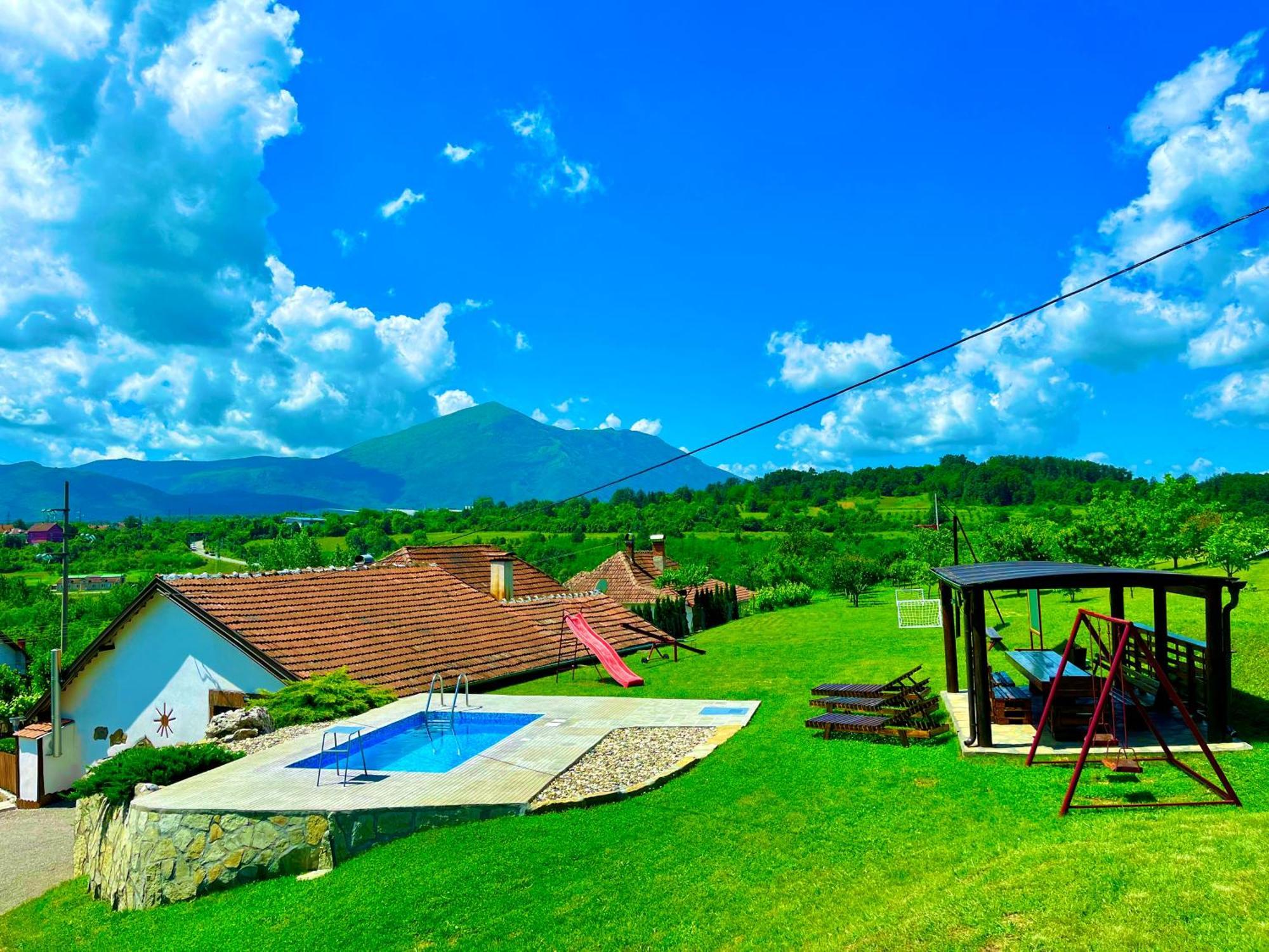 Etno Selo Stanojevic Hotel Boljevac Buitenkant foto