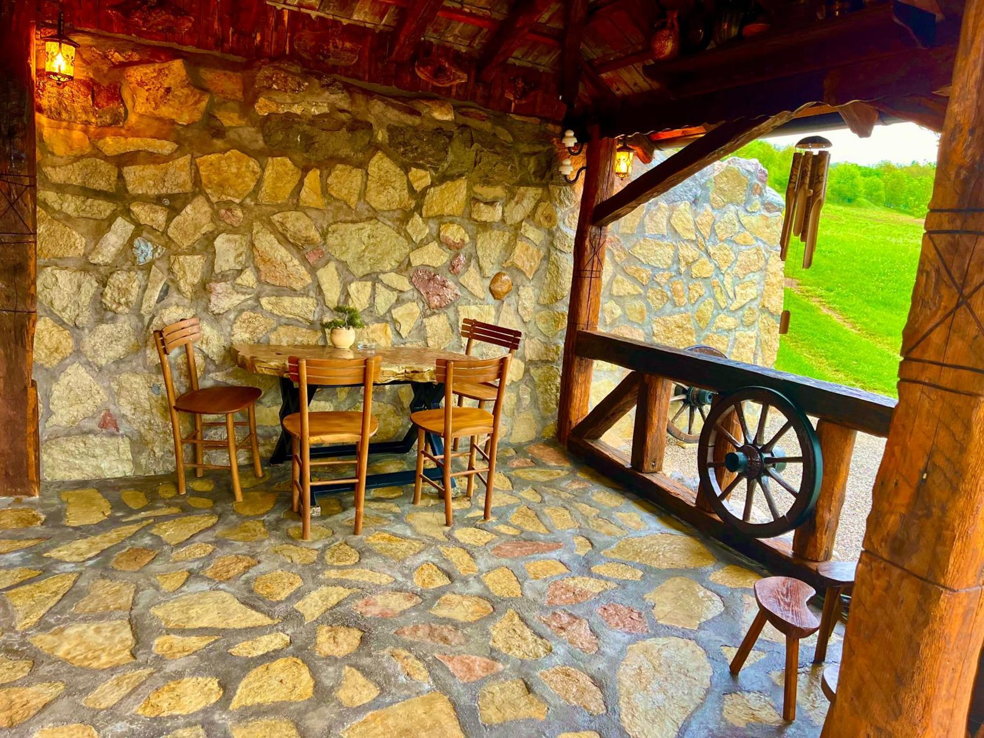 Etno Selo Stanojevic Hotel Boljevac Buitenkant foto